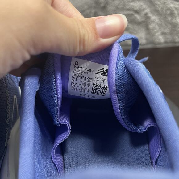 New Balance Womens Size 9.5B Fresh Foam Roav V2 Blue Running Lace Up Shoes - Picture 8 of 10